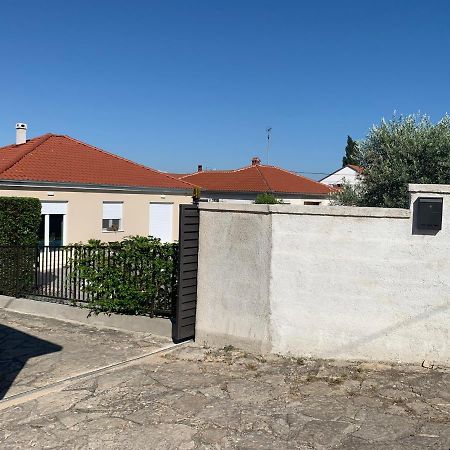 Tony'S House With Private Pool, Garden And Parking Villa Zadar Eksteriør billede
